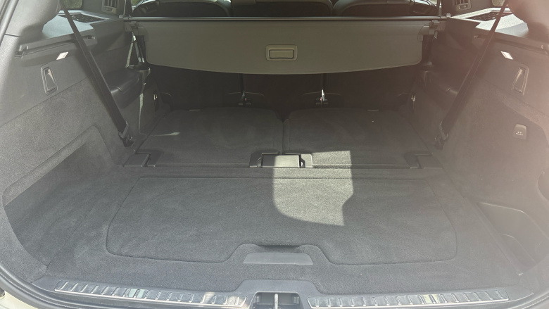 Volvo Xc90 2.0 B5P [250] R DESIGN 5dr AWD Gtron Petrol Estate